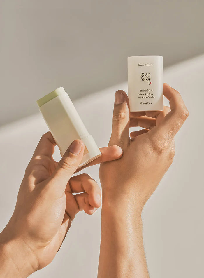 Beauty of Joseon Matte Sun Stick Mugwort + Camelia - 18g | بيوتي اوف جيسون واقي شمس مات - 18 غرام