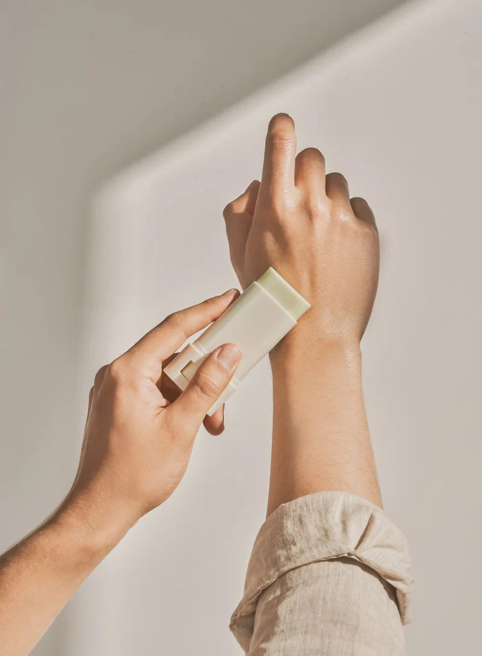 Beauty of Joseon Matte Sun Stick Mugwort + Camelia - 18g | بيوتي اوف جيسون واقي شمس مات - 18 غرام