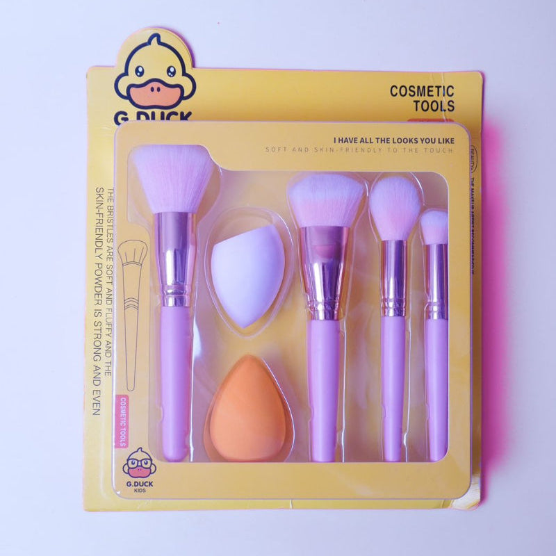 Skin-Friendly Powder Is Strong And Even - 6pcs | مجموعة فرش مكياج - 6 قطع