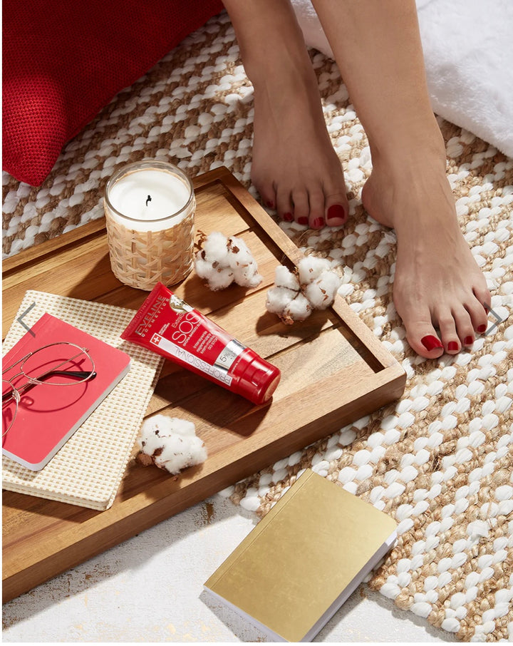Eveline Extra Soft Sos Regenerating Foot Urea5% - 100ml | ايفيلين كريم عالي الترطيب والتجديد للقدمين - 100 مل