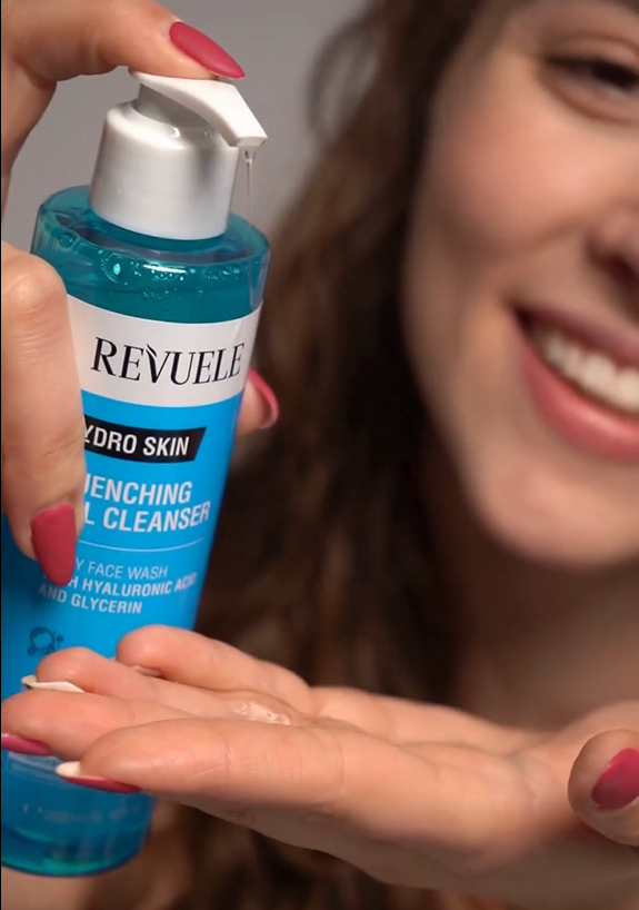 Revuele Quenching Gel Cleanser - 200ml | ريفويل غسول جل مرطب للبشرة - 200 مل