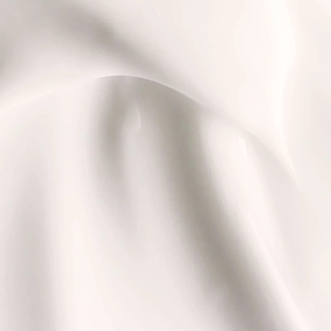 Le Petit Olivier Olive & Shea & Argan Oils Nourishing Shampoo Cream - 250ml | لو بيتي أوليفييه شامبو كريمي للشعر الجاف بزيت الأرغان و الشيا و الزيتون - 250 مل