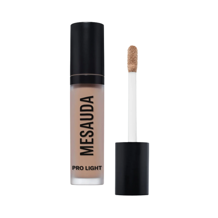 MESAUDA PRO LIGHT CONCEALER Corrector Fluid - 4ml |ميسودا برو لايت كونسيلر – خافي عيوب سائل بتركيبة خفيفة – 4 مل