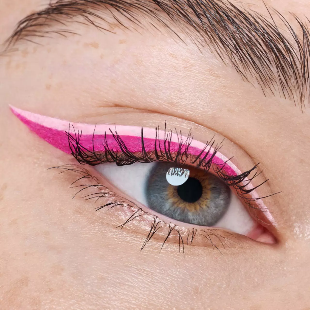Catrice Matte Liner Water-Activated Eyeliner - 8.5g | كاتريس باليت ايلاينر مات - 8.5 غرام
