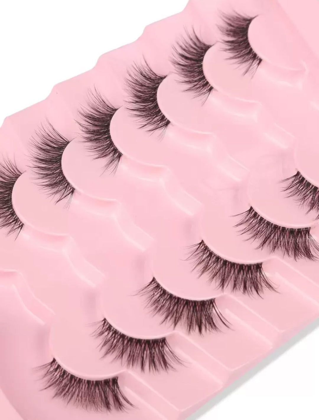 7-piece eyelash extension set | رموش صناعية 7 قطع