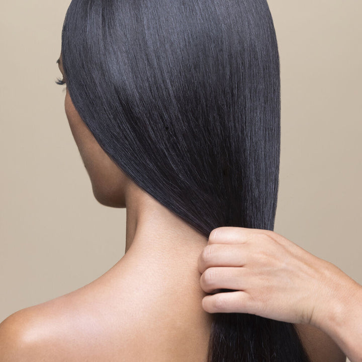 sisley Revitalizing Straightening Shampoo - 200ml | سيسلي شامبو منعم و منقي للشعر - 200 مل