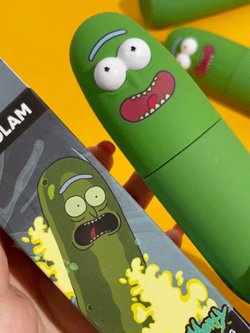 SHEGLAM Rick And Morty Pickle Rick Setting Spray - 70ml | شيكلام خاخ تثبيت المكياج - 70 مل