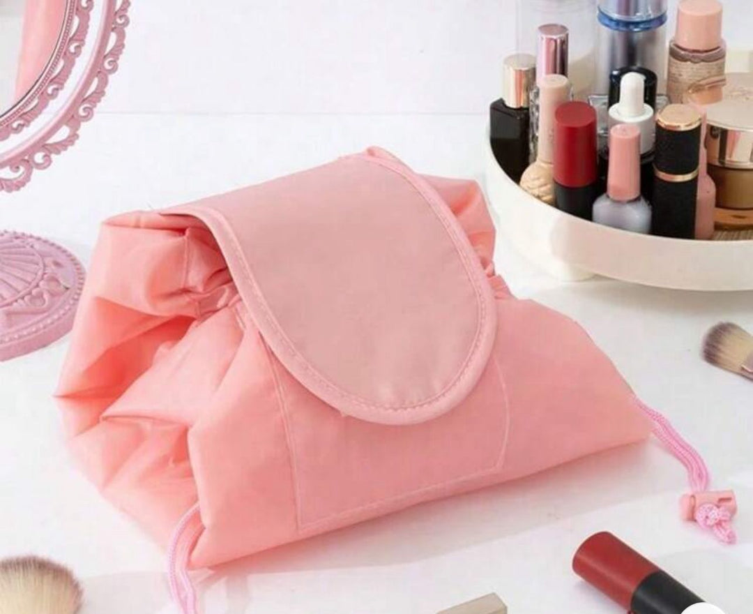 Makeup Bag | حقيبة مكياج