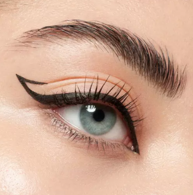 Catrice Curl It Volume & Curl Mascara No.010 | كاتريس ماسكارا لتكثيف وقلب الرموش رقم  010