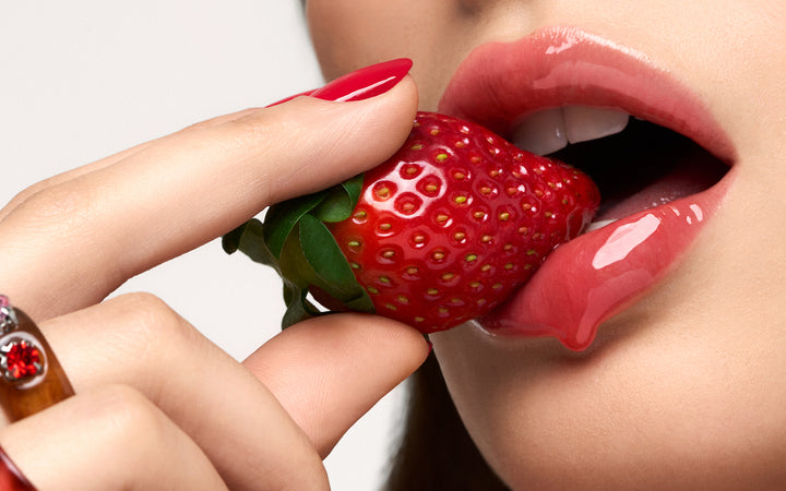 Pupa Pleasure Lip Oil - Nourishing Lip Elixir Oil - 5ml | بوبا زيت الشفاه - 5 مل