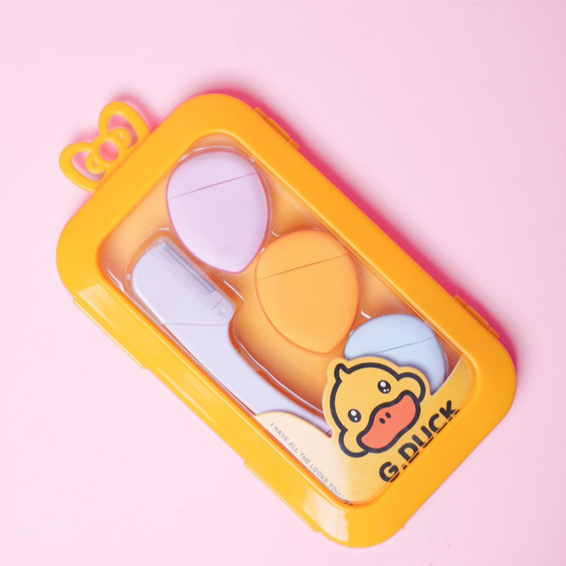 EyeBrow Shaping And Sponge - 4pcs | إسفنجات دمج مع شفرة حلاقة داخل علبة كرتونية لطيفة - 4 قطع