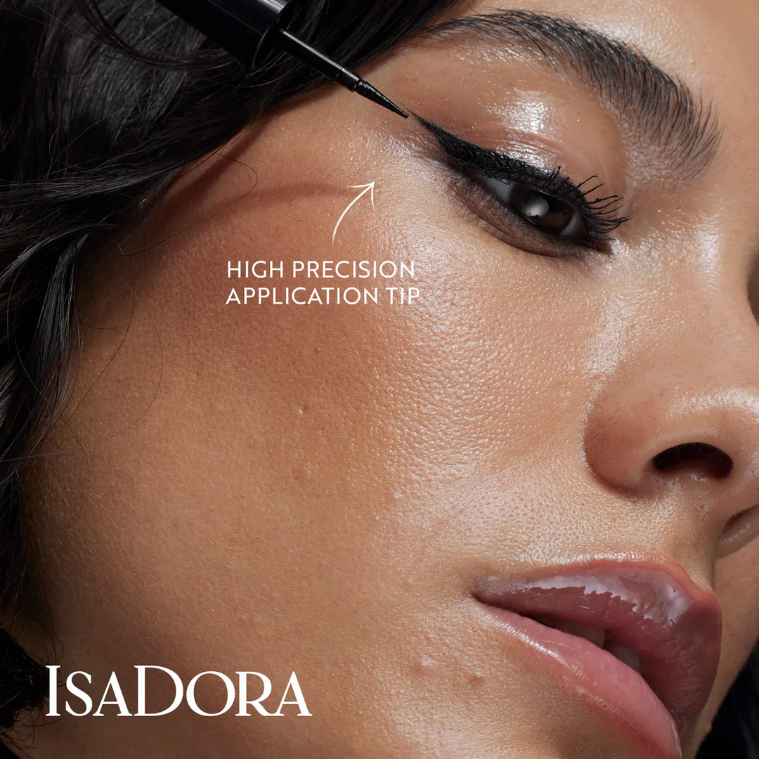 Isadora Glossy Eyeliner Waterproof - 2.5ml | ايزادورا ايلاينر ضد الماء - 2.5 مل
