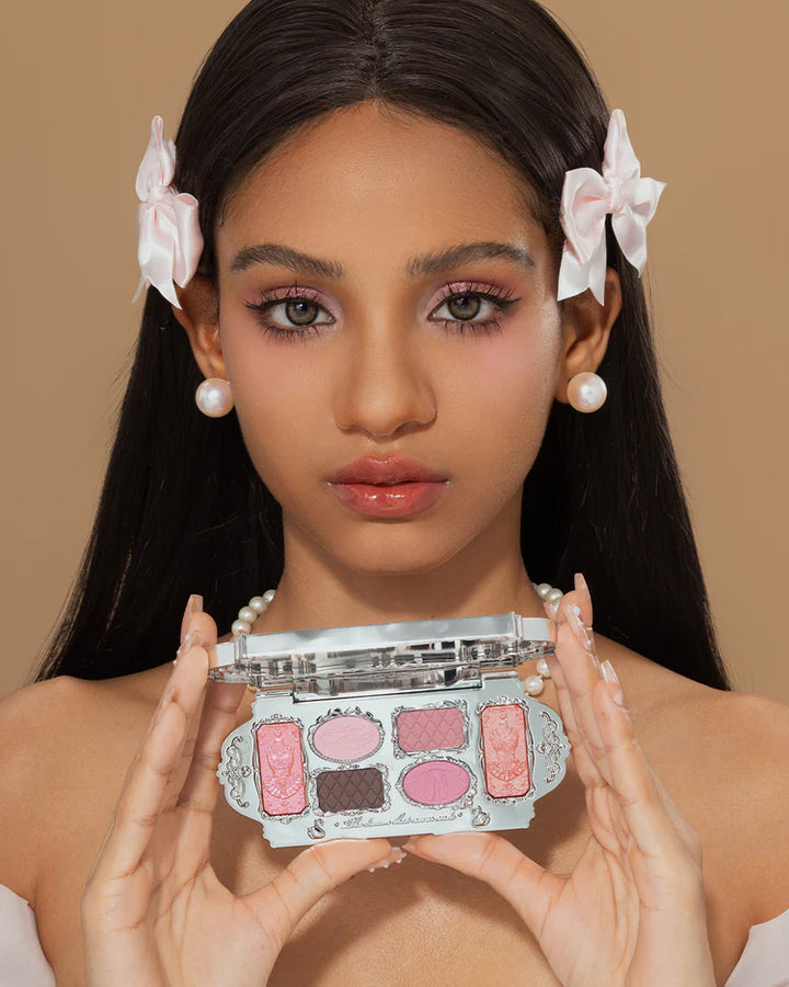 Flower Knows Swan Ballet Series Sios Color Eyeshadow Palette - 6.5g | فلاور نوز باليت اي شادو - 6.5 غرام