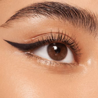 Essence Stay & Play Gel Eyeliner Pot - 5g | ايسنس ايلاينر جل - 5 غرام
