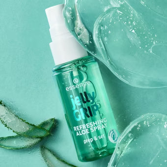 Essence Jelly Grip Refreshing aloe spray - 50ml | ايسنس بخاخ مرطب للبشرة قبل المكياج بالألوفيرا - 50 مل