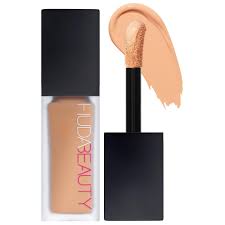 Huda Beauty Fauxfilter Luminous Matte - 9ml | هدى بيوتي كونسيلر مات - 9 مل