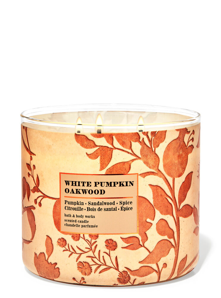 Bath & Body Works Scented Candle Made With Natural Essential Oils - 411g | باث اند بودي وركس شمعة معطرة مصنوعة من زيوت طبيعية - 411 غرام