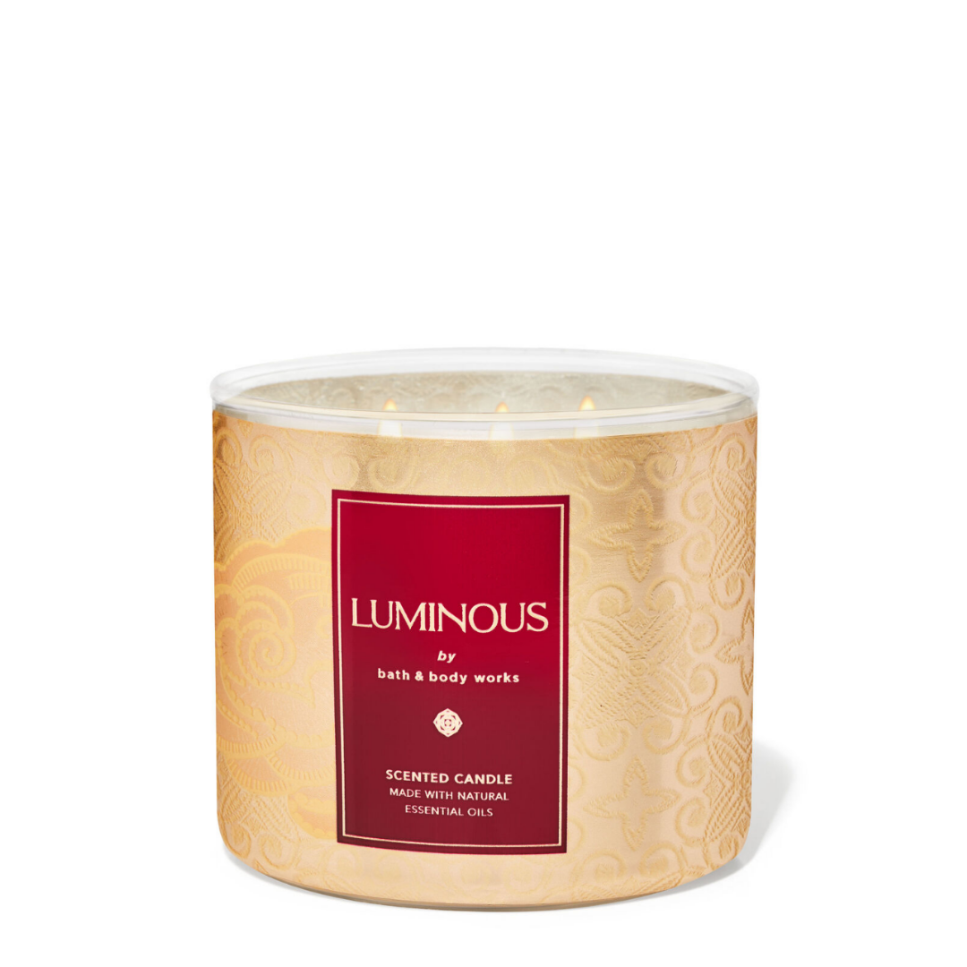 Bath & Body Works Scented Candle Made With Natural Essential Oils - 411g | باث اند بودي وركس شمعة معطرة مصنوعة من زيوت طبيعية - 411 غرام