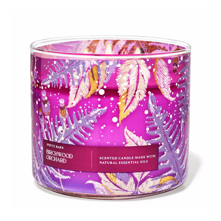 Bath & Body Works Scented Candle Made With Natural Essential Oils - 411g | باث اند بودي وركس شمعة معطرة مصنوعة من زيوت طبيعية - 411 غرام