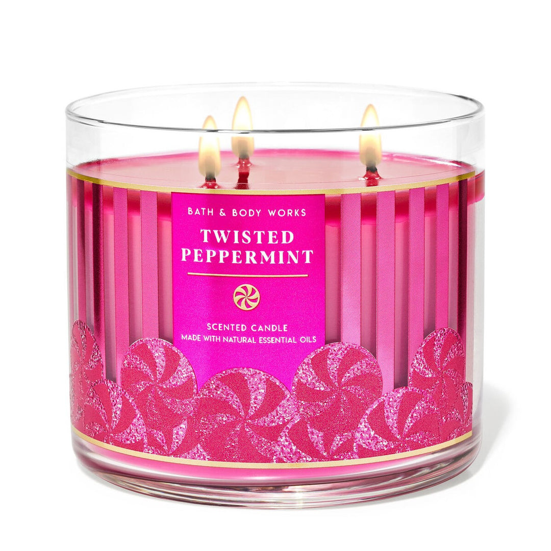 Bath & Body Works Scented Candle Made With Natural Essential Oils - 411g | باث اند بودي وركس شمعة معطرة مصنوعة من زيوت طبيعية - 411 غرام