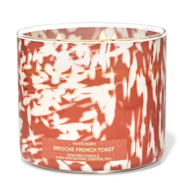 Bath & Body Works Scented Candle Made With Natural Essential Oils - 411g | باث اند بودي وركس شمعة معطرة مصنوعة من زيوت طبيعية - 411 غرام