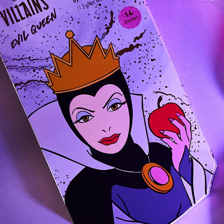 Essence Disney Villains - Evil Queen Eyeshadow Palette | ايسينس باليت ظلال عيون من ديزني