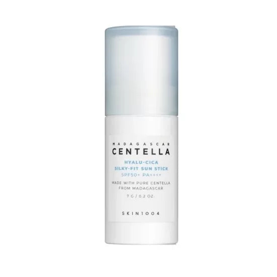 SKIN1004 Hyalu-Cica Silky-Fit Sun Stick Spf50 - 7g | سكين1004 ستيك واقي شمسي بالهيالورونيك و السينتيلا - 7 غرام