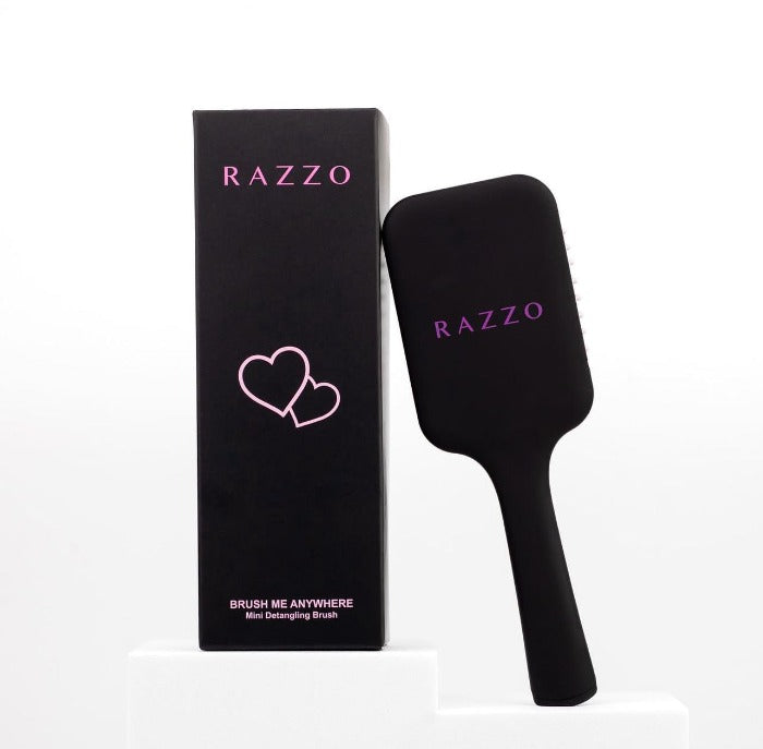 RAZZO Brush Me Anywher mini Wet & Dry | رازو مشط للشعر بحم صغير