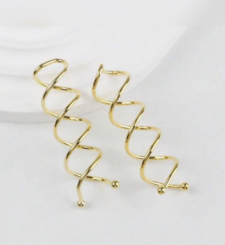 Hair clips in black brown gold and silver - 10 pieces in gold | مشابك شعراسود ،قهوه ،ذهب ،فضي - 10 قطع