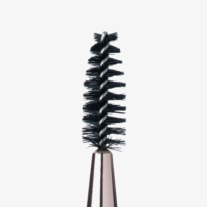 ANASTASIA BEVERLY HILLS Brush 7B Dual-Ended Angled Brush | انستازيا بيفرلي هيلز فرشاة ثنائية الاطراف للحواجب