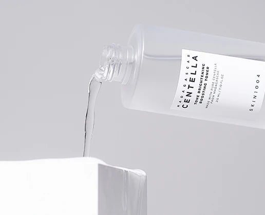 SKIN1004 Tone Brightening Boosting Toner - 210ml | سكين1004 تونر مفتح للوجه - 210 مل
