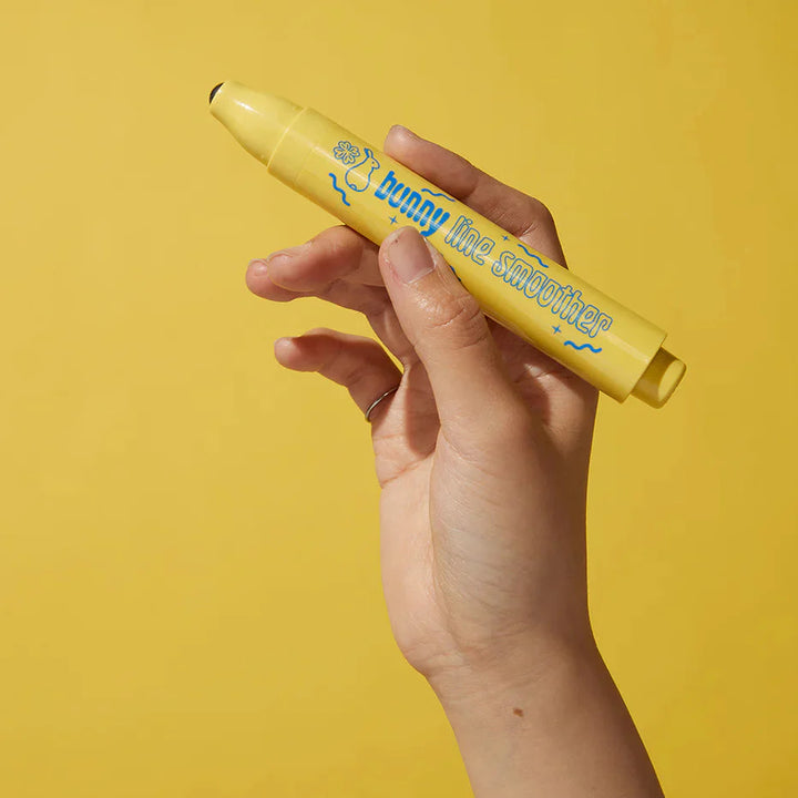 CHASIN' RABBITS Vegan roll-on eye stick Bunny Line Smoother - 15ml | شاسين رابيتس رول أون نباتي لمنطقة العين – باني لاين سوذر – 15 مل
