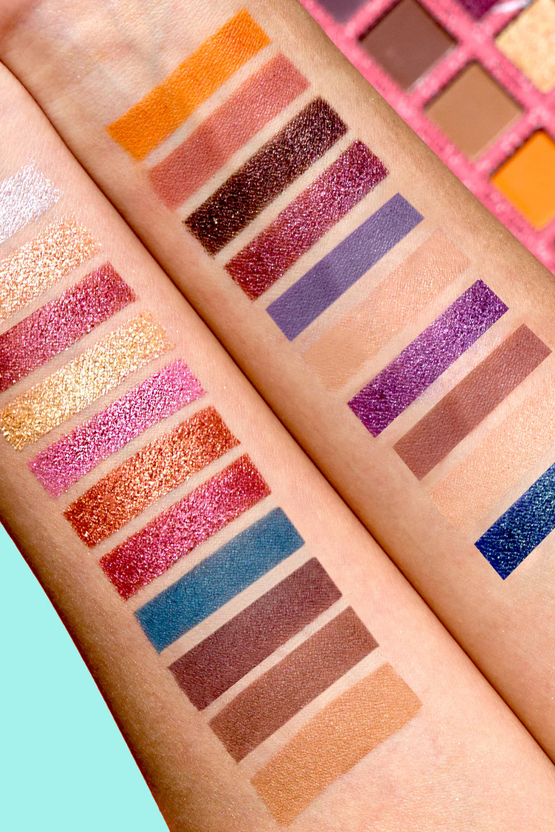 J. Cat Paleta Takeme Away Jcat Beauty - Cont. 21 Colores| جي كات باليت ظلال العيون