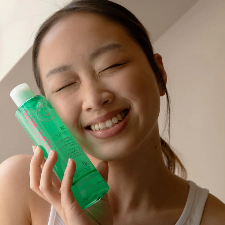 TOPICREM AC Control Cleansing Gel - 200ml | توبيكريم غسول جل مننقي للوجه و الجسم - 200 مل