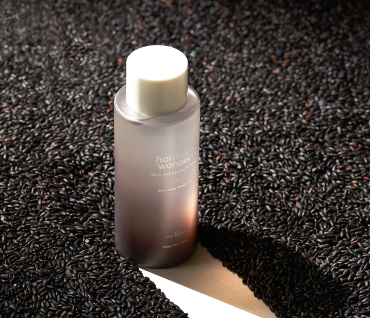 Haruharu Wonder Black Rice Hyaluronic Toner - 150ml | هاروهارو وندر تونر بالأرز الاسود للترطيب - 150 مل