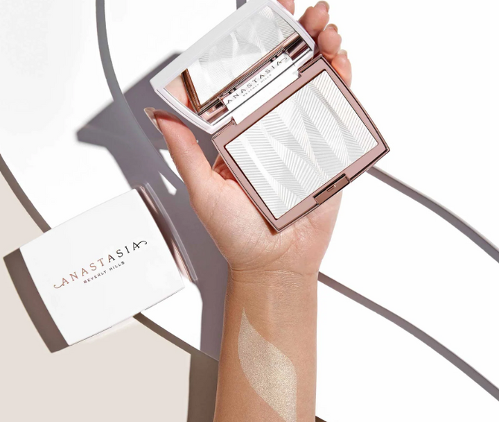 ANASTASIA BEVERLY HILLS Iced Out Highlighter - 11g | انستازيا هايلايتر بودرة - 11 غرام