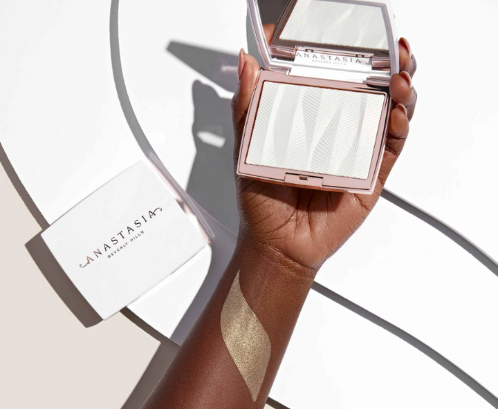 ANASTASIA BEVERLY HILLS Iced Out Highlighter - 11g | انستازيا هايلايتر بودرة - 11 غرام