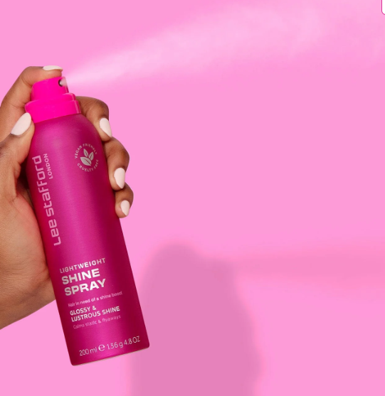 Lee Stafford Lightweight Shine Spray - 200ml | لي ستافورد بخاخ لتعزيز لمعان الشعر - 200 مل