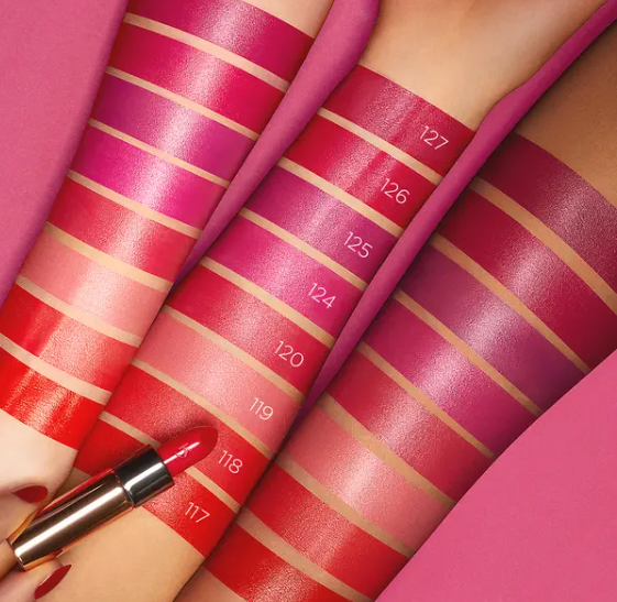 KIKO Gossamer Emotion Creamy Lipstick - 3.5g | كيكو أحمر شفاه كريمي لامع - 3.5 غرام