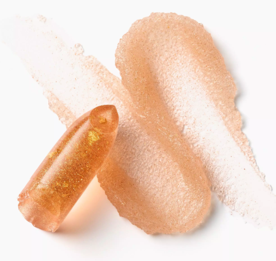 Catrice Glam In Gold Balm 010 - 3.5g | كاتريس مرطب شفاه 010 - 3.5 غرام