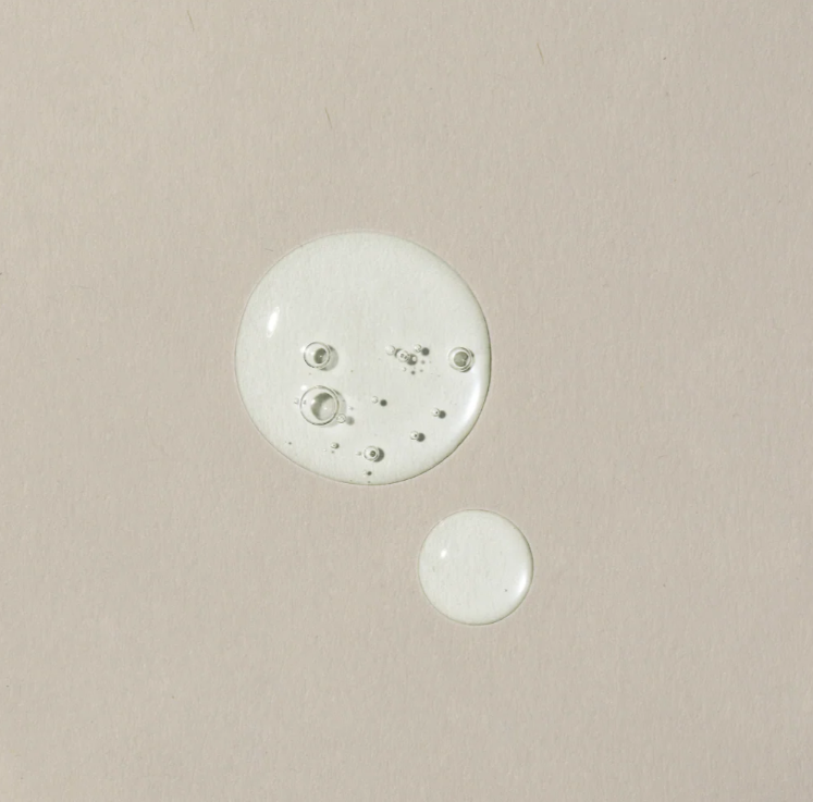 AROMATICA Rosemary Scalp Scaling Shampoo - 400ml | اروماتيكا شامبو اكليل الجبل للقشرة - 400 مل