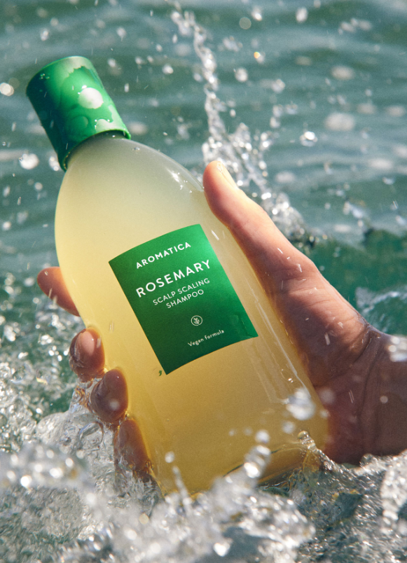 AROMATICA Rosemary Scalp Scaling Shampoo - 400ml | اروماتيكا شامبو اكليل الجبل للقشرة - 400 مل