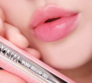 YNM Candy Honey Lip Balm | واي ان ام مرطب شفاه كاندي هاني