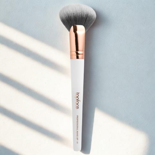 Topface Face Paint Contour Brush - F21 | توب فيس فرشاة تحديد الوجه -F21