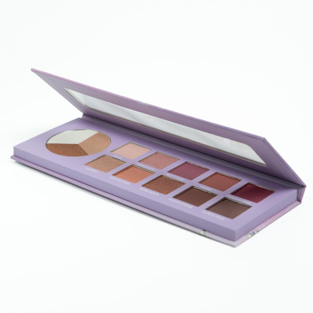 turquaz Noor Alazawi Eyes & face Palette - 20g | باليت مكياج العيون والوجه تيركواز – نور العزاوي – 20 غ