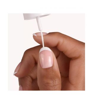 Tip Painter MANICURE french - 01: You're So Fine |  ايسنس صبغ أظافر رقم 01