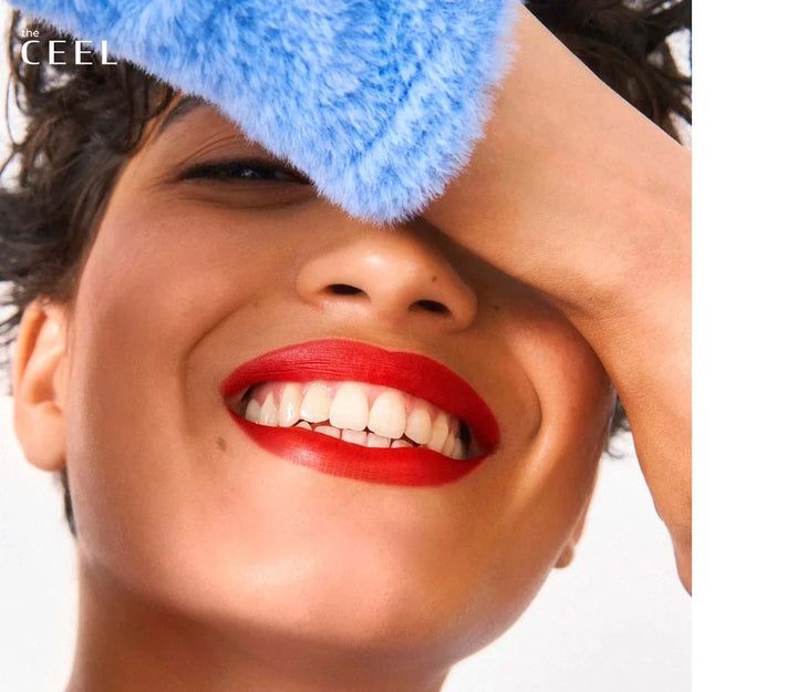 the CEEL Purple Carbon Teeth Whitening Powder - 50g | ذا سيل بودرة الفحم لتبييض الأسنان - 50 غ