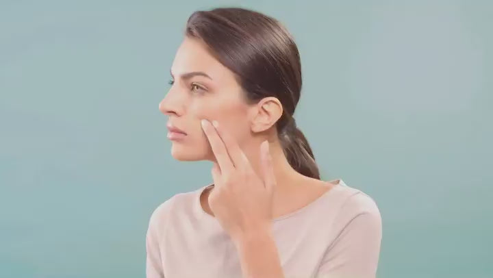 Deborah 24Ore Nude Perfect Foundation Spf 20 - 30ml | ديبورا كريم أساس مع حماية من الشمس spf 20 - 30 مل