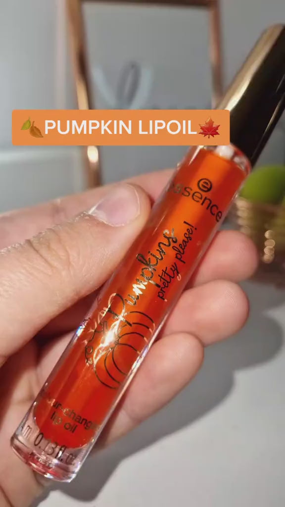 Essence Pumpkins pretty please! colour-changing lip Oil - 4ml | ايسنس غلوس للشفاه - 4 مل