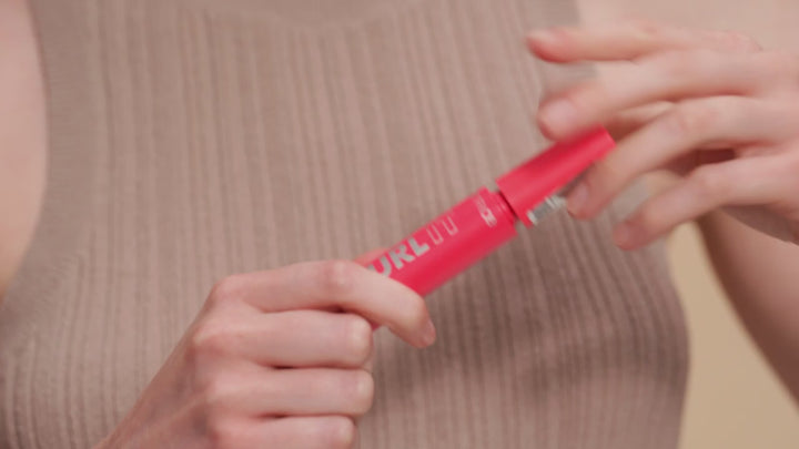 Catrice Curl It Volume & Curl Mascara No.010 | كاتريس ماسكارا لتكثيف وقلب الرموش رقم  010